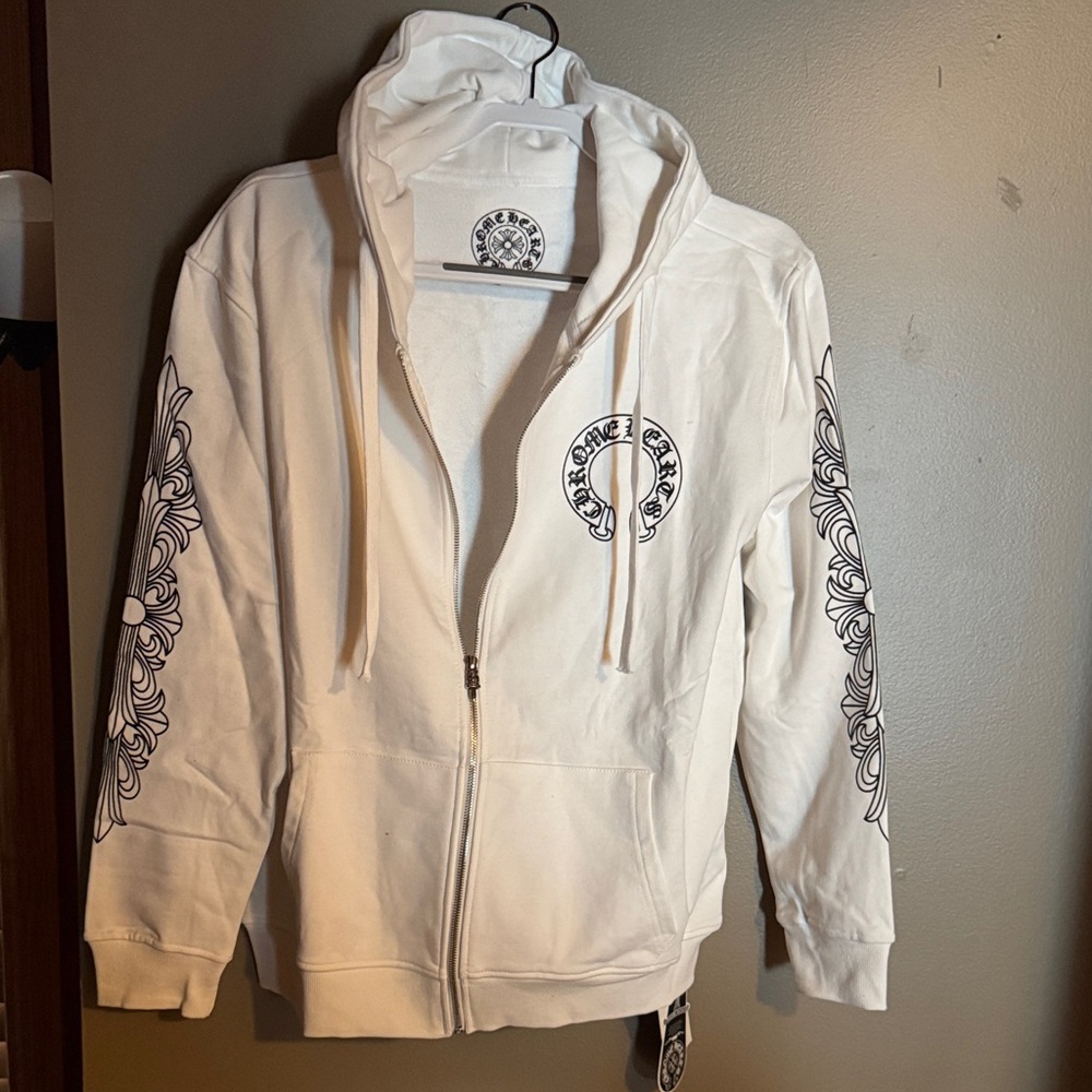 Chrome Hearts White Zip-Up Jacket with Black Graphics this a small men jacket